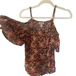 Willow & Root Cold Shoulder Top Womens Size XS Patterned Bohemian Trendy